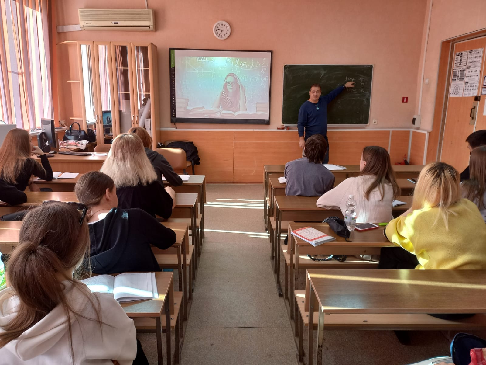 Первокурсники узнали о техниках, которые помогут подготовиться к сессии